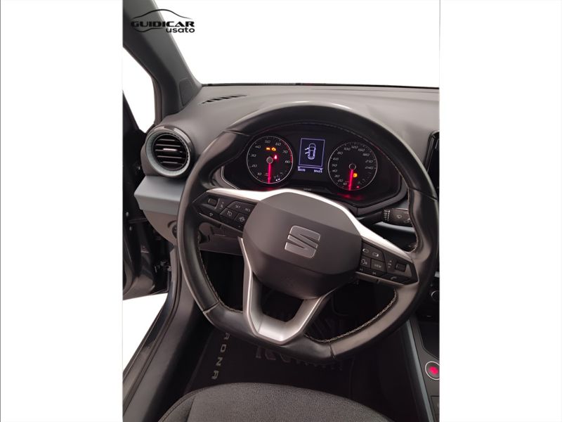 GuidiCar - SEAT Arona 2022 Arona 1.0 ecotsi Xperience 95cv Usato