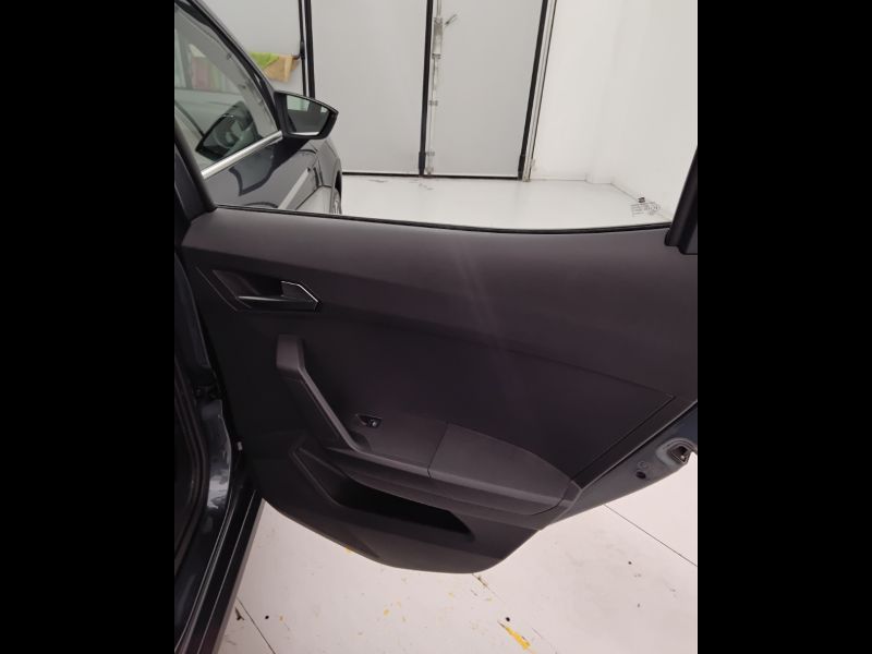 GuidiCar - SEAT Arona 2022 Arona 1.0 ecotsi Xperience 95cv Usato