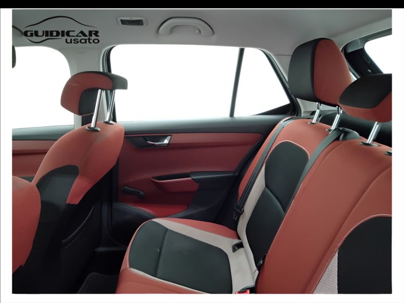 GuidiCar - SKODA Fabia 2015 Fabia 1.4 tdi Style 90cv Usato