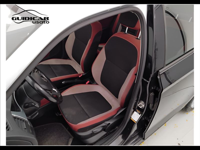GuidiCar - SKODA Fabia 2015 Fabia 1.4 tdi Style 90cv Usato