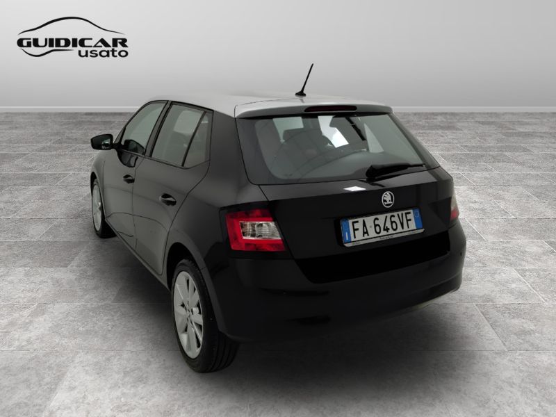 GuidiCar - SKODA Fabia 2015 Fabia 1.4 tdi Style 90cv Usato