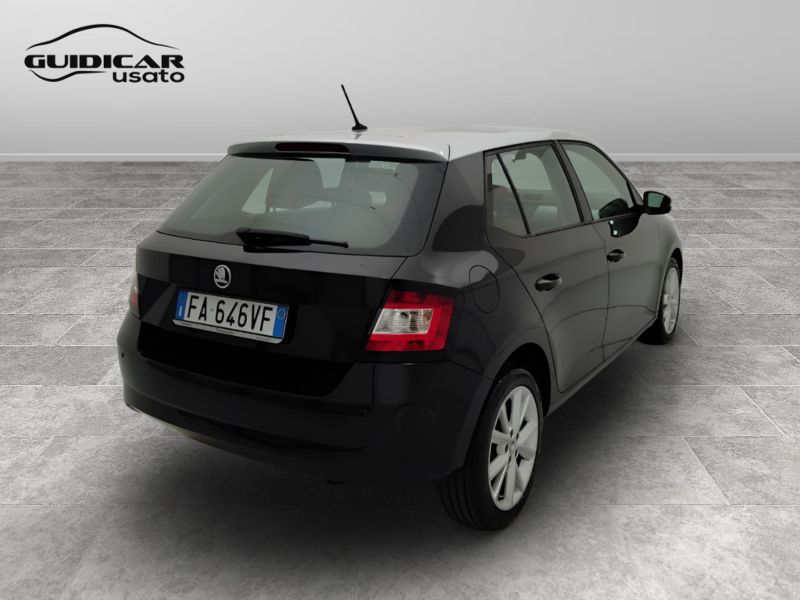 GuidiCar - SKODA Fabia 2015 Fabia 1.4 tdi Style 90cv Usato