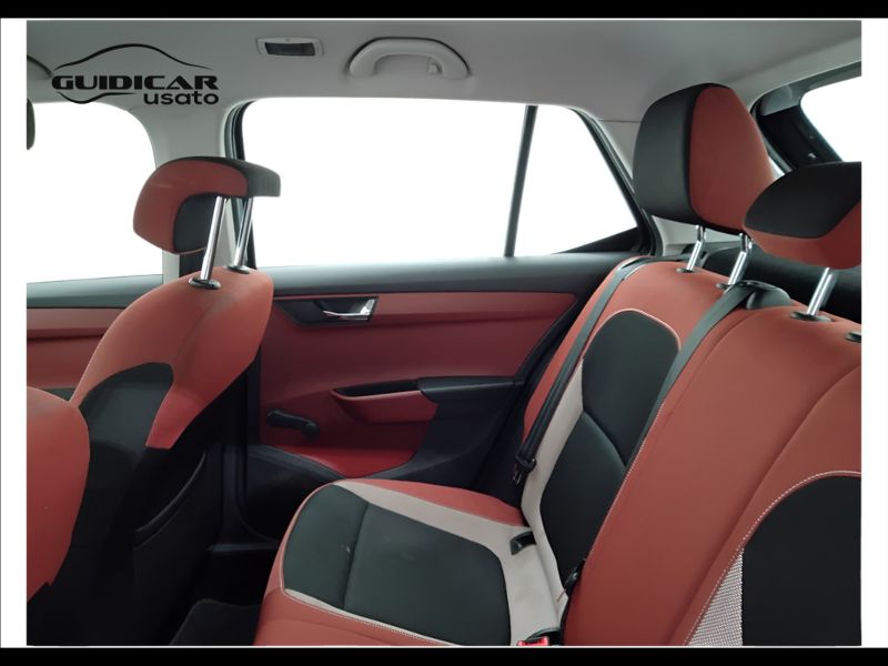 GuidiCar - SKODA Fabia 2015 Fabia 1.4 tdi Style 90cv Usato