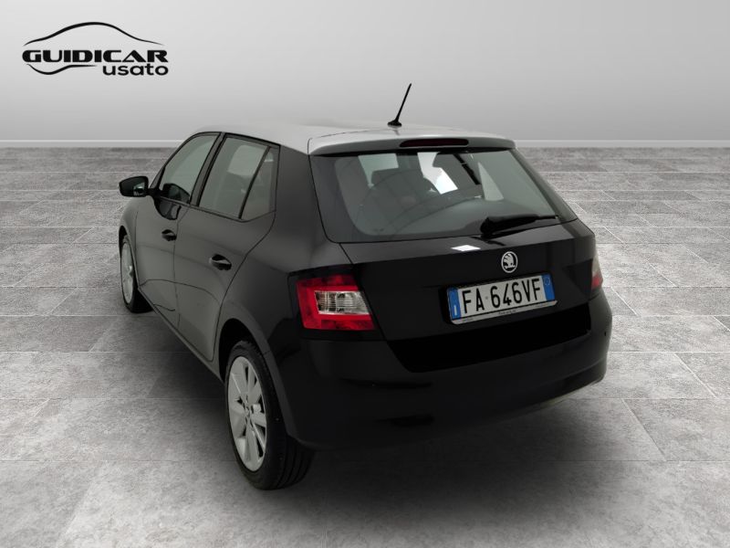 GuidiCar - SKODA Fabia 2015 Fabia 1.4 tdi Style 90cv Usato
