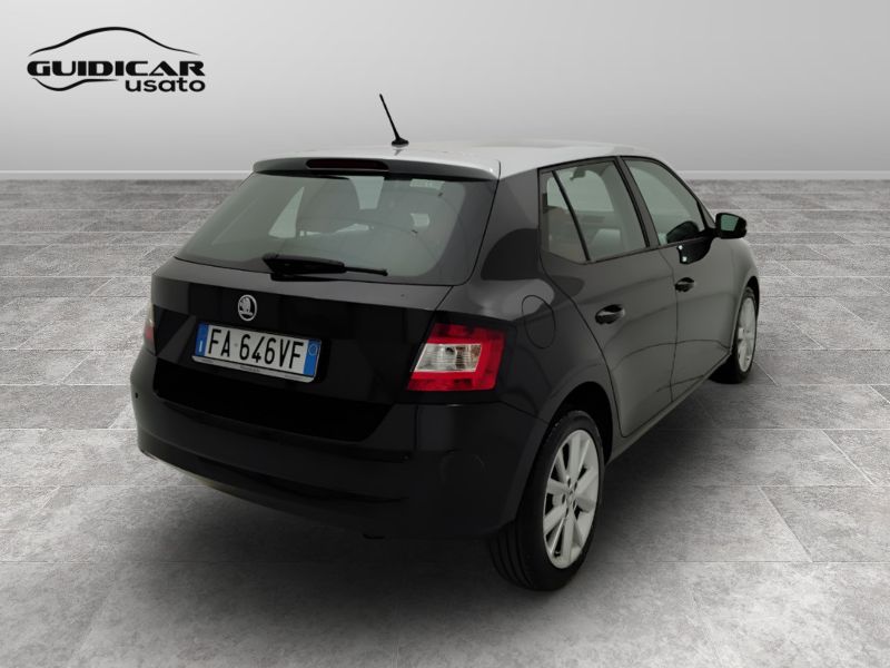GuidiCar - SKODA Fabia 2015 Fabia 1.4 tdi Style 90cv Usato