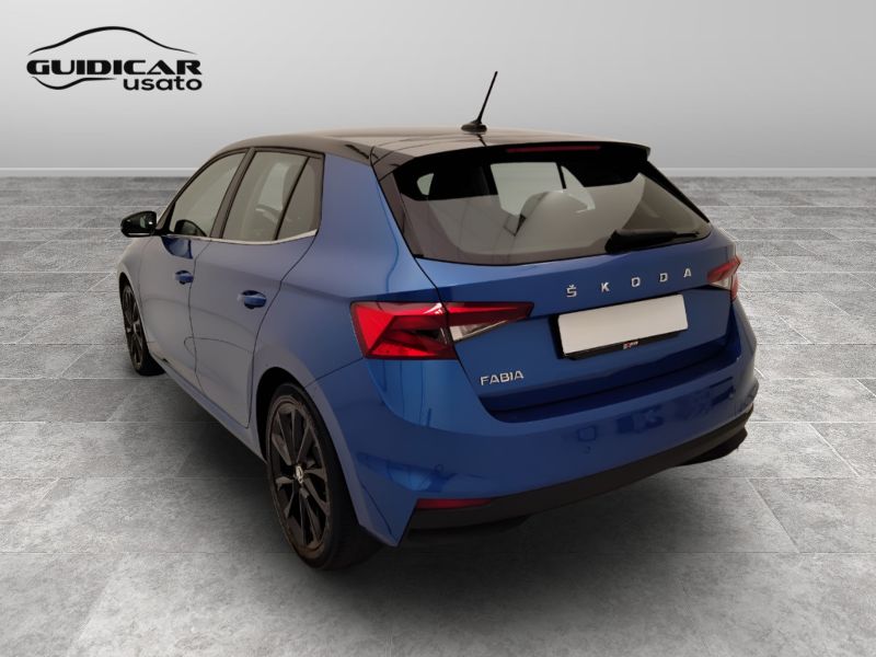 GuidiCar - SKODA Fabia 2022 Fabia 1.0 tsi evo Style 110cv Usato