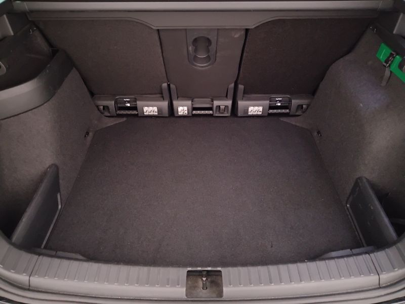 GuidiCar - SKODA Karoq 2022 Karoq 2.0 tdi evo Style 115cv Usato