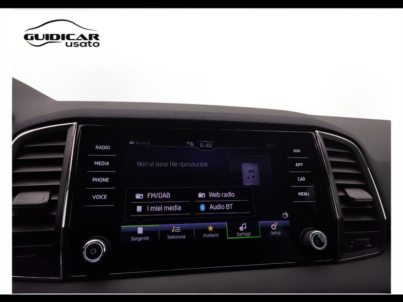 GuidiCar - SKODA Karoq 2023 Karoq 2.0 tdi evo Style 150cv Usato