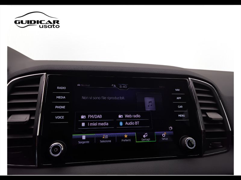 GuidiCar - SKODA Karoq 2023 Karoq 2.0 tdi evo Style 150cv Usato