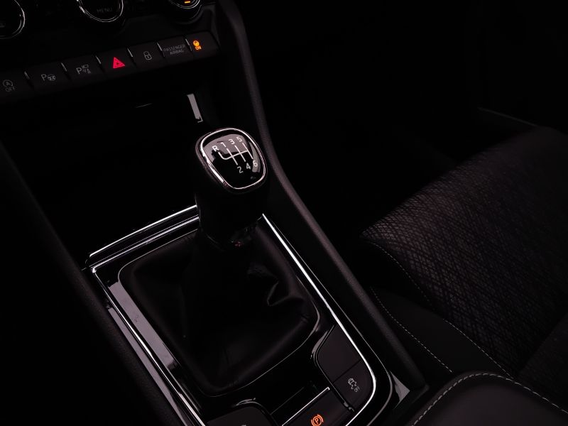 GuidiCar - SKODA Karoq 2023 Karoq 2.0 tdi evo Style 150cv Usato