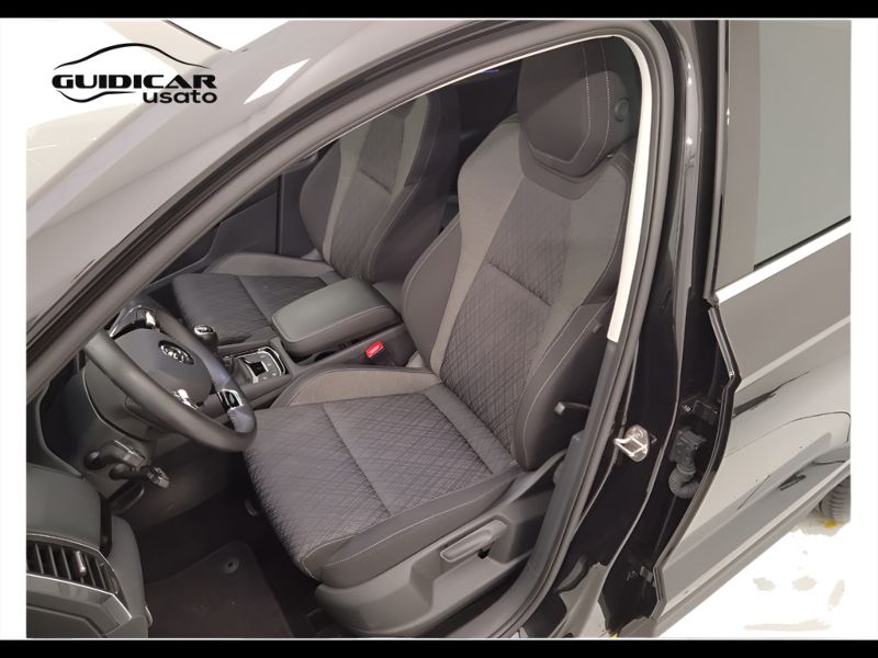 GuidiCar - SKODA Karoq 2023 Karoq 2.0 tdi evo Style 150cv Usato