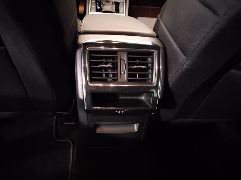GuidiCar - SKODA Superb 2021 Superb Wagon 2.0 tdi evo Style 150cv dsg Usato