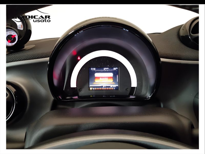 GuidiCar - SMART Forfour 2019 Forfour 0.9 t. Passion 90cv twinamic my18 Usato