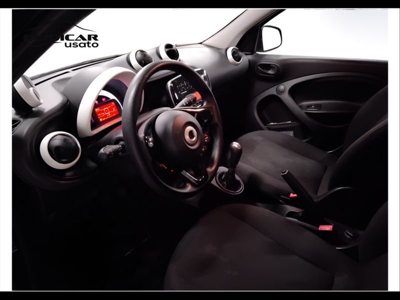 GuidiCar - SMART Forfour 2019 Forfour 1.0 Superpassion 71cv Usato
