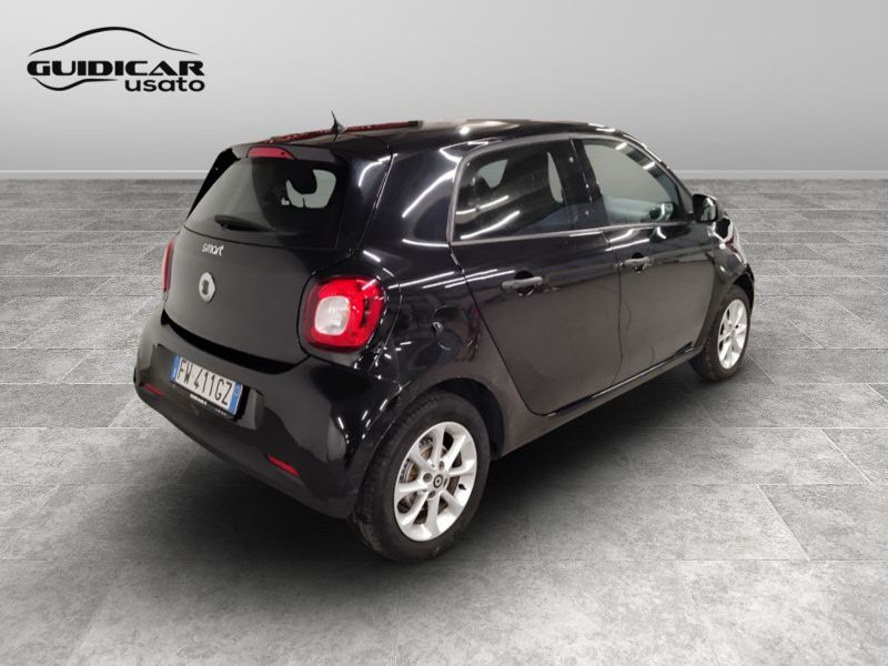 GuidiCar - SMART Forfour 2019 Forfour 1.0 Superpassion 71cv Usato
