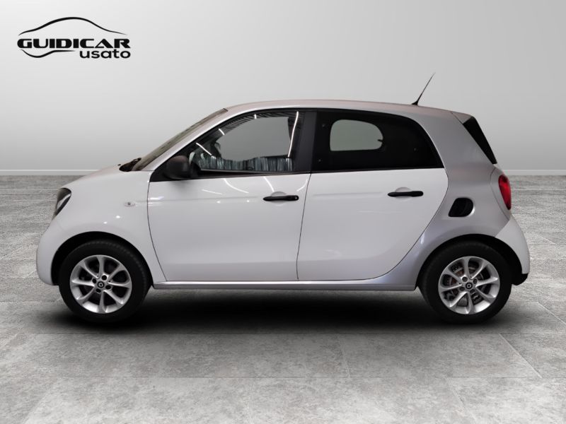 GuidiCar - SMART Forfour 2018 Forfour 1.0 Youngster 71cv c/S.S. Usato