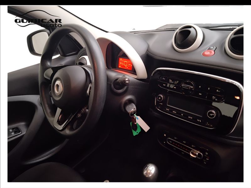 GuidiCar - SMART Forfour 2018 Forfour 1.0 Youngster 71cv c/S.S. Usato
