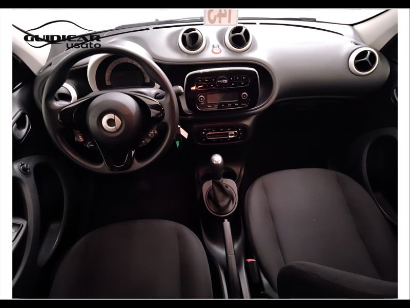 GuidiCar - SMART Forfour 2018 Forfour 1.0 Youngster 71cv c/S.S. Usato