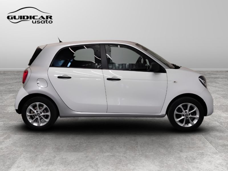 GuidiCar - SMART Forfour 2018 Forfour 1.0 Youngster 71cv c/S.S. Usato