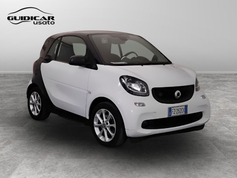 GuidiCar - SMART Fortwo 2020 Fortwo eq Youngster my19 Usato