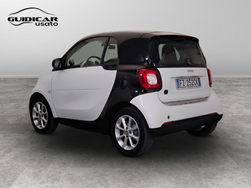GuidiCar - SMART Fortwo 2020 Fortwo eq Youngster my19 Usato