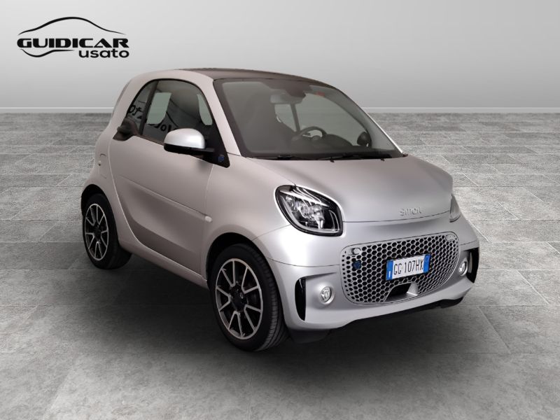 GuidiCar - SMART Fortwo 2021 Fortwo eq mattrunner 22kW Usato