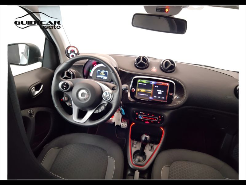 GuidiCar - SMART Fortwo 2021 Fortwo eq mattrunner 22kW Usato