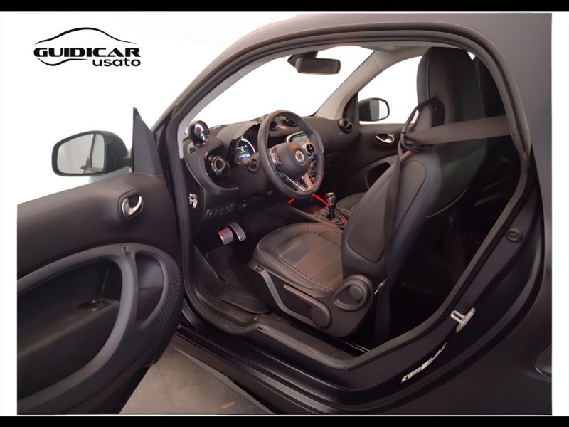 GuidiCar - SMART Fortwo 2021 Fortwo eq Parisblue Prime 22kW Usato