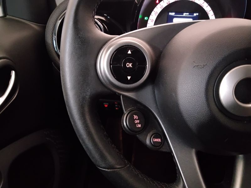 GuidiCar - SMART Fortwo 2021 Fortwo eq Parisblue Prime 22kW Usato