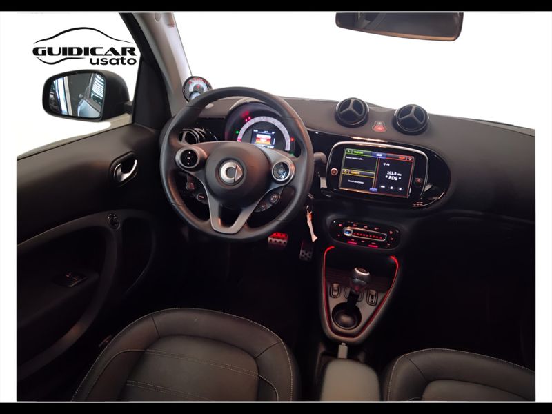 GuidiCar - SMART Fortwo 2021 Fortwo eq Parisblue Prime 22kW Usato