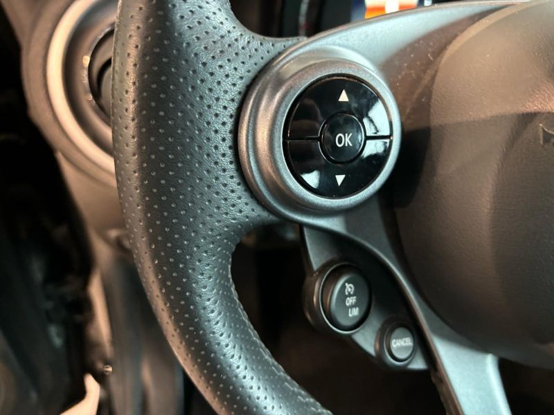 GuidiCar - SMART Fortwo 2020 Fortwo eq Passion 22kW Usato