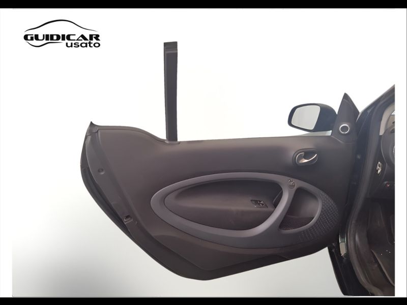 GuidiCar - SMART Fortwo 2021 Fortwo eq Prime 22kW Usato