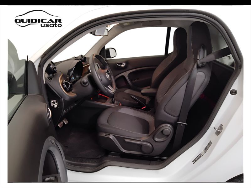 GuidiCar - SMART Fortwo 2021 Fortwo eq Pulse 4,6kW Usato