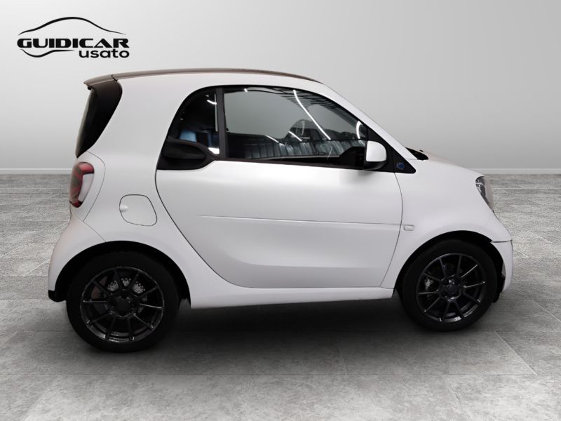 GuidiCar - SMART Fortwo 2021 Fortwo eq Pulse 4,6kW Usato