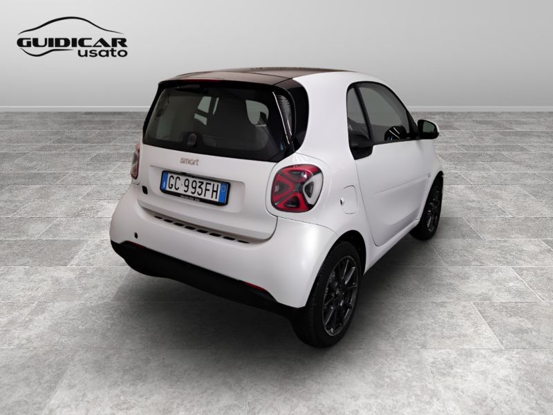 GuidiCar - SMART Fortwo 2021 Fortwo eq Pulse 4,6kW Usato