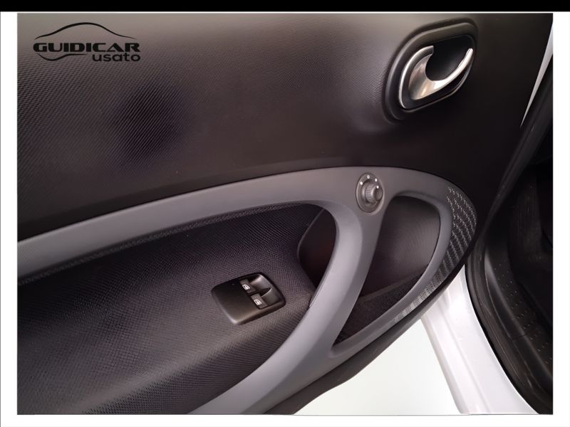 GuidiCar - SMART Fortwo 2021 Fortwo eq Pulse 4,6kW Usato