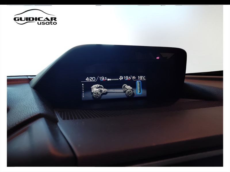 GuidiCar - SUBARU Forester 2020 Forester 2.0i e-boxer Premium lineartronic Usato