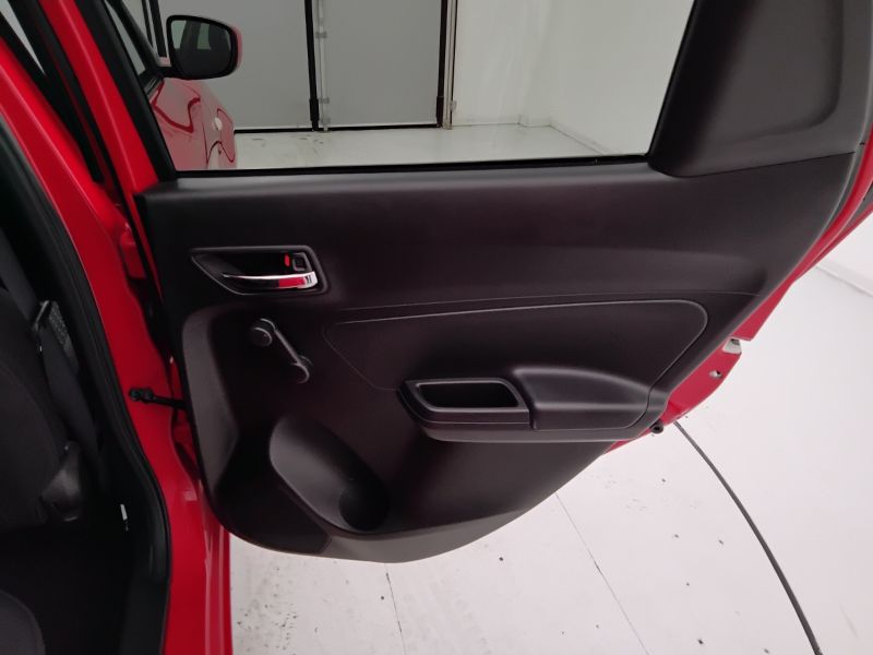 GuidiCar - SUZUKI Swift 2019 Swift 1.2 dualjet Cool 2wd my19 Usato