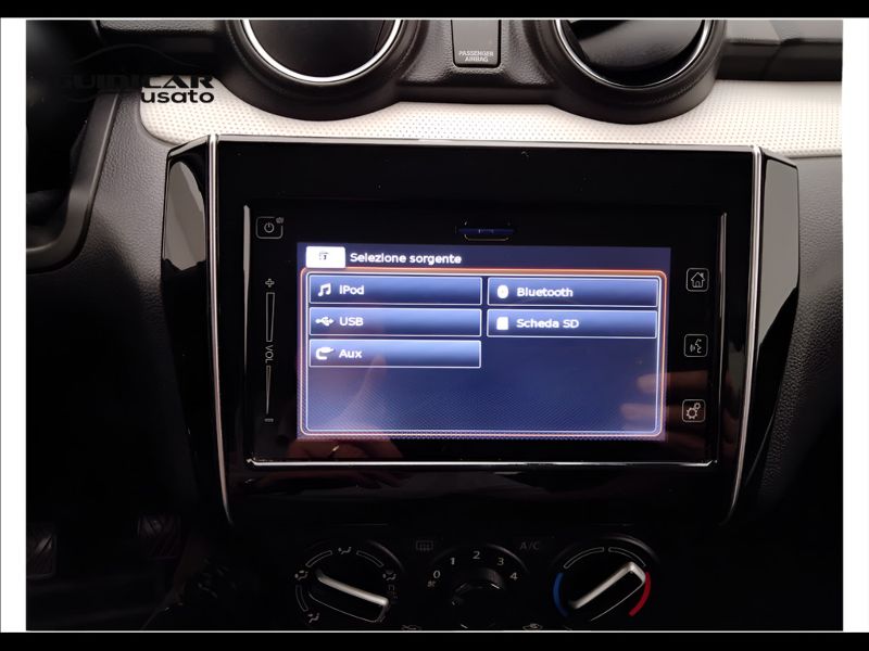 GuidiCar - SUZUKI Swift 2019 Swift 1.2 dualjet Cool 2wd my19 Usato