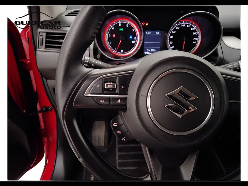 GuidiCar - SUZUKI Swift 2019 Swift 1.2 dualjet Cool 2wd my19 Usato