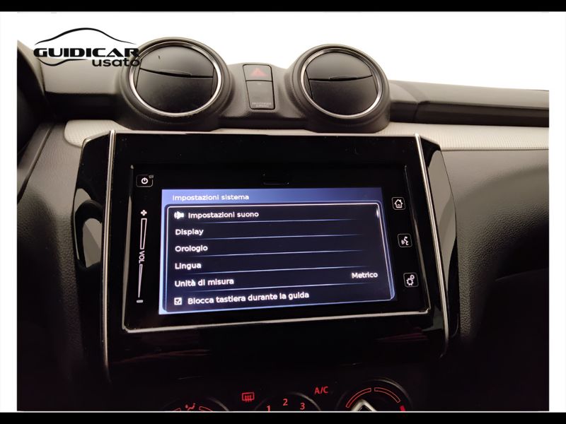 GuidiCar - SUZUKI Swift 2021 Swift 1.2 hybrid Easy Cool 2wd Usato