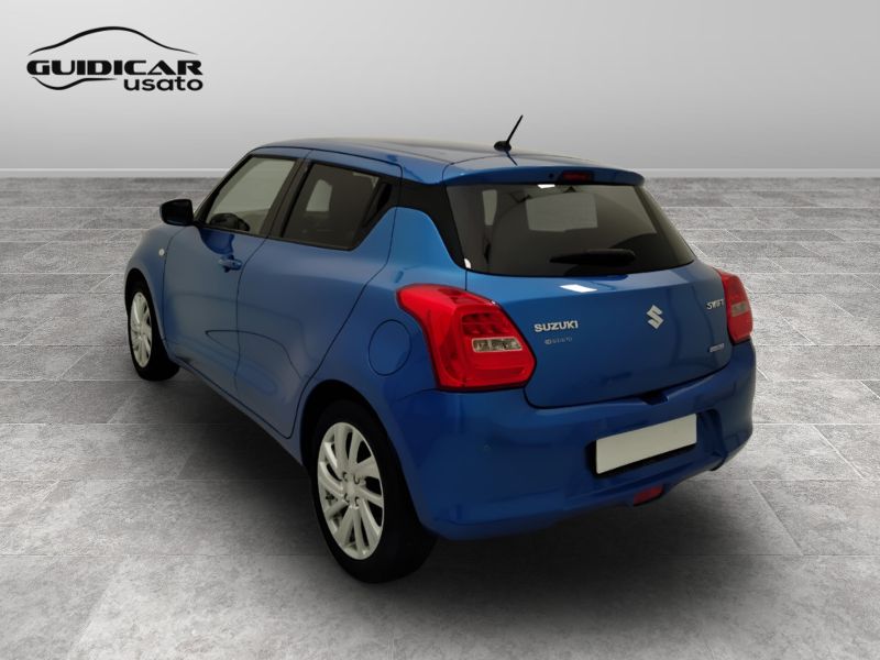 GuidiCar - SUZUKI Swift 2021 Swift 1.2 hybrid Easy Cool 2wd Usato