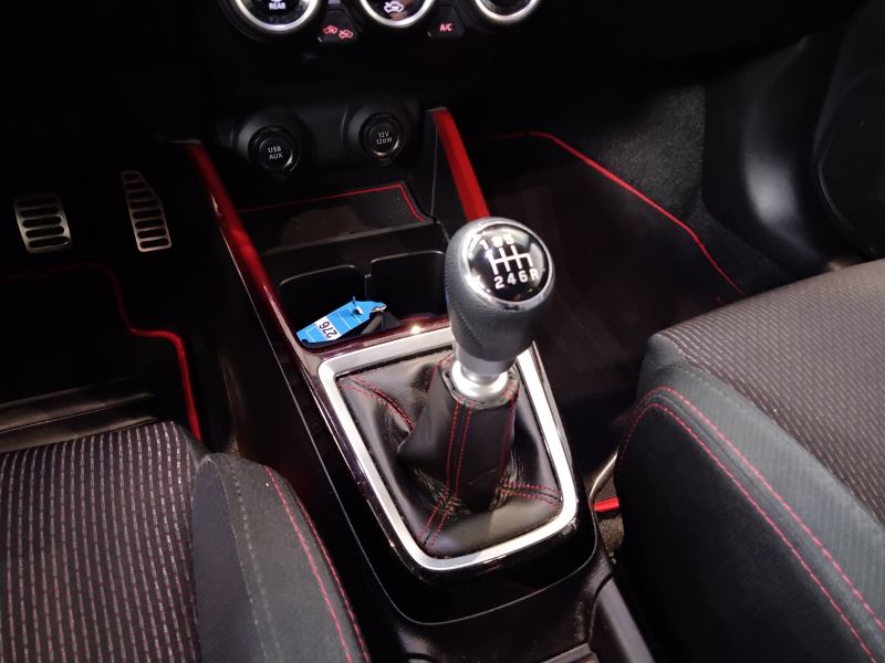GuidiCar - SUZUKI Swift 2021 Swift 1.4 hybrid Sport 2wd Usato