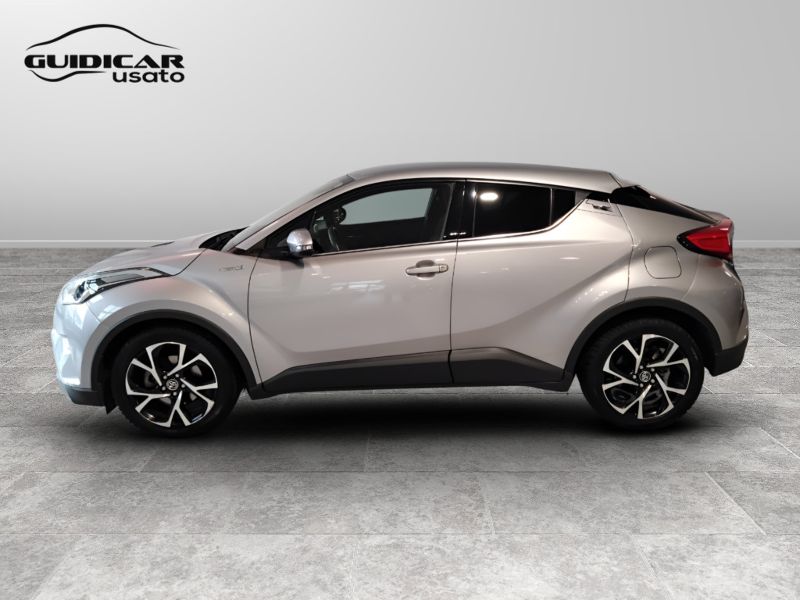 GuidiCar - TOYOTA C-HR 2018 C-HR 1.8h Style 2wd e-cvt my19 Usato