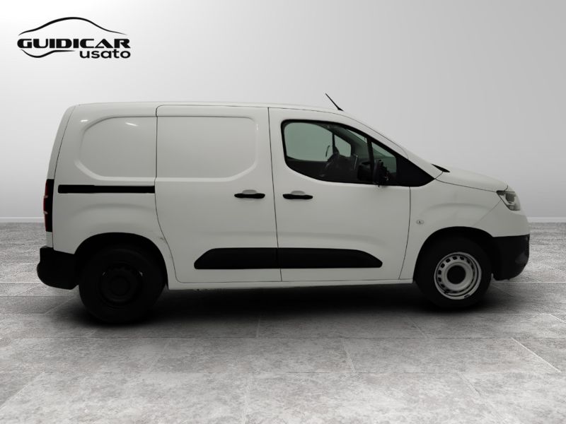 GuidiCar - TOYOTA Proace City 2021 proace city 1.5D 100cv S&S L1 D Ground Usato
