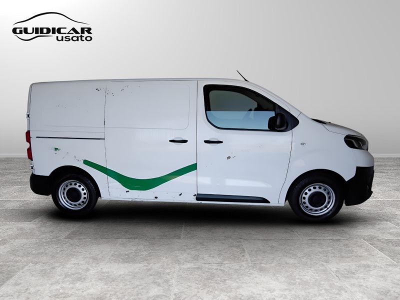 GuidiCar - TOYOTA Proace 2020 proace 1.5d 120cv S&S 10q 5p Short(Medium) Comfort Usato