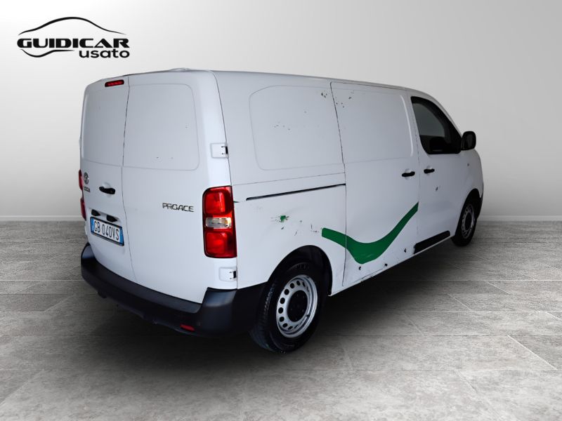 GuidiCar - TOYOTA Proace 2020 proace 1.5d 120cv S&S 10q 5p Short(Medium) Comfort Usato