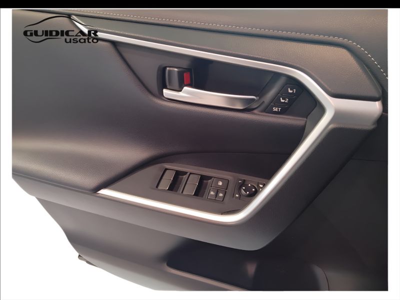 GuidiCar - TOYOTA RAV4 2019 Rav4 2.5 vvt-ie hybrid Lounge 2wd e-cvt Usato