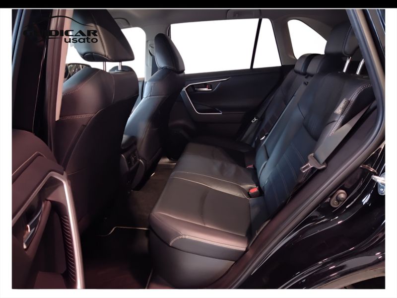 GuidiCar - TOYOTA RAV4 2019 Rav4 2.5 vvt-ie hybrid Lounge 2wd e-cvt Usato