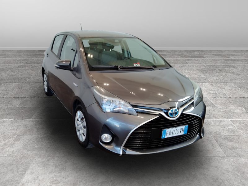 GuidiCar - TOYOTA Yaris 3ª serie Yaris 1.5 Hybrid 5 porte Active
